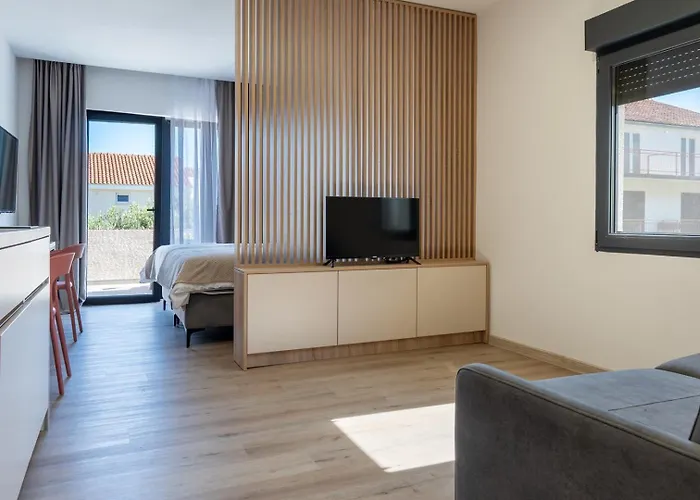 D Maslina Guest house 3*