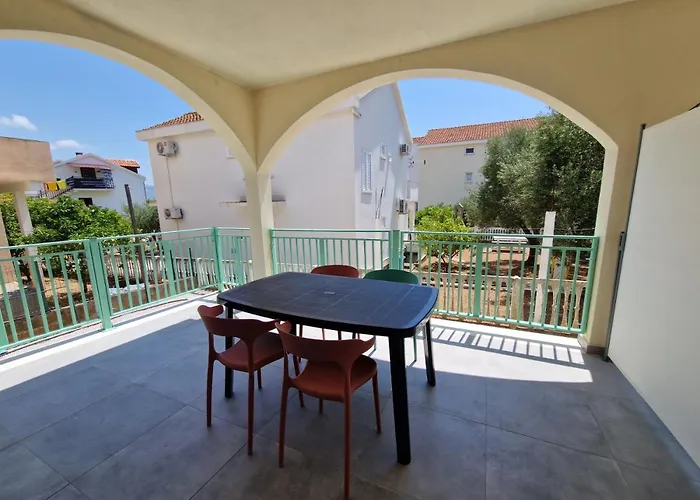 D Maslina Guest house