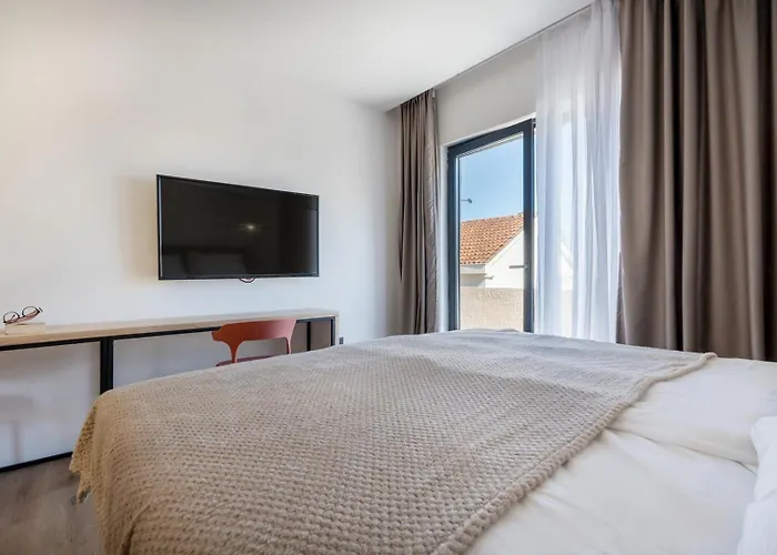 D Maslina Pensión Orebić